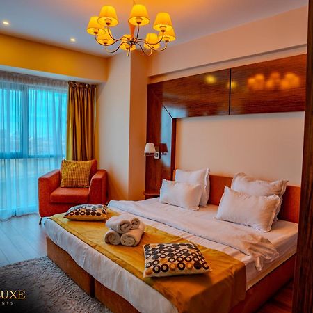 Presidential Luxury Apartments With Amazing View - Yamaluxe Bucarest Exterior foto